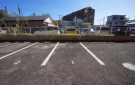 駐車場画像3